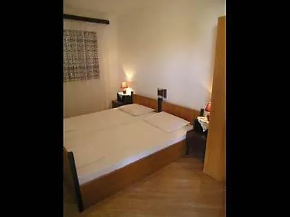 Apartament Cvet *