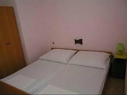 Apartament Cvet *